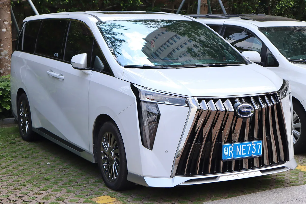 GAC M8 Plug-in hybrid