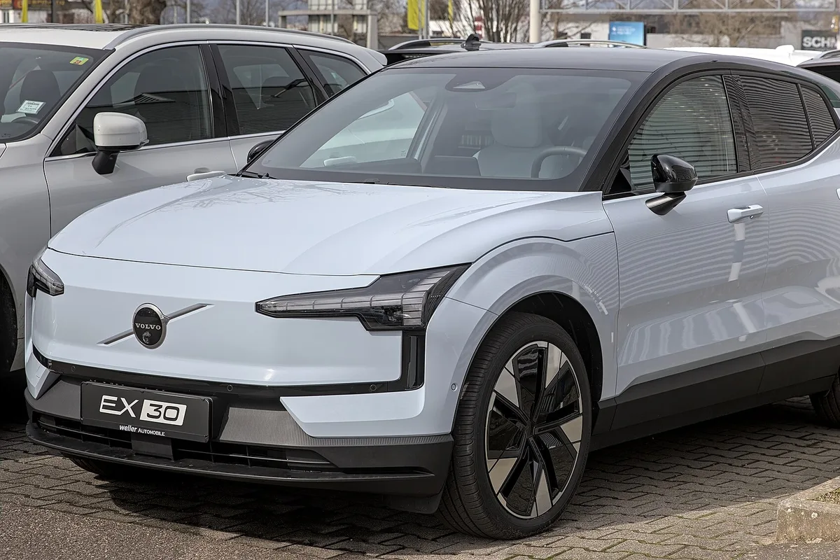 Volvo EX30
